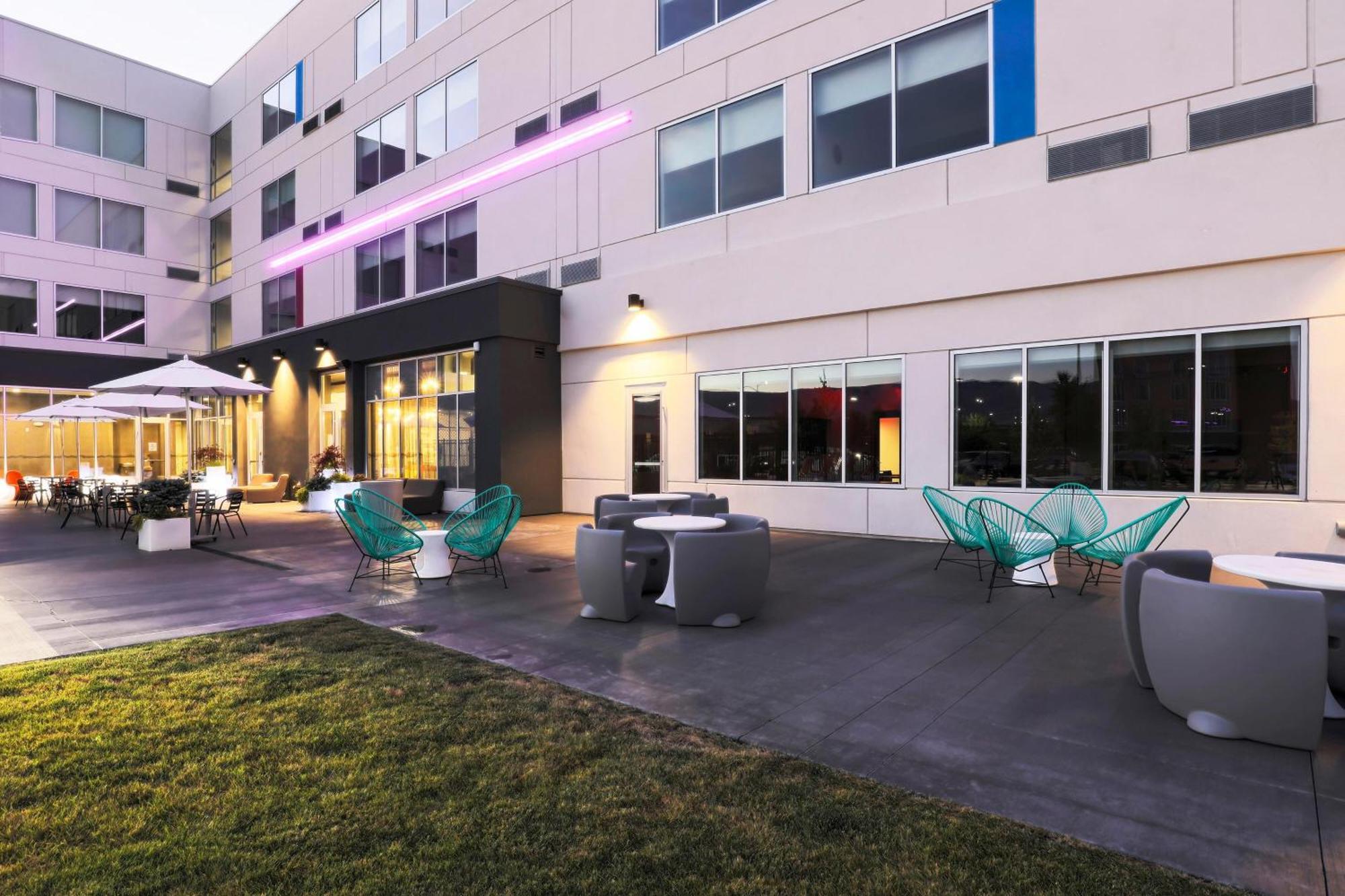 Aloft Reno Tahoe International Airport Zewnętrze zdjęcie